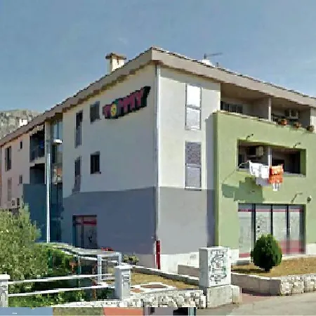 Three-bedroom Kastel Gomilica With Sea View 04 * Kastela